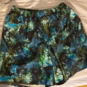 Lululemon Men’s Surge 7”-Lined Shorts - M